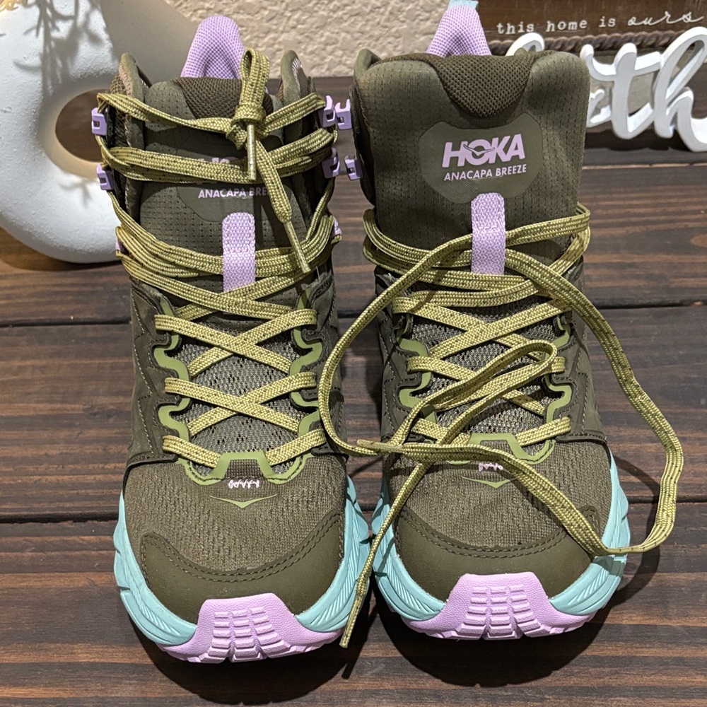 Hoka Anacapa Breeze Boots in Olive and Lavender
